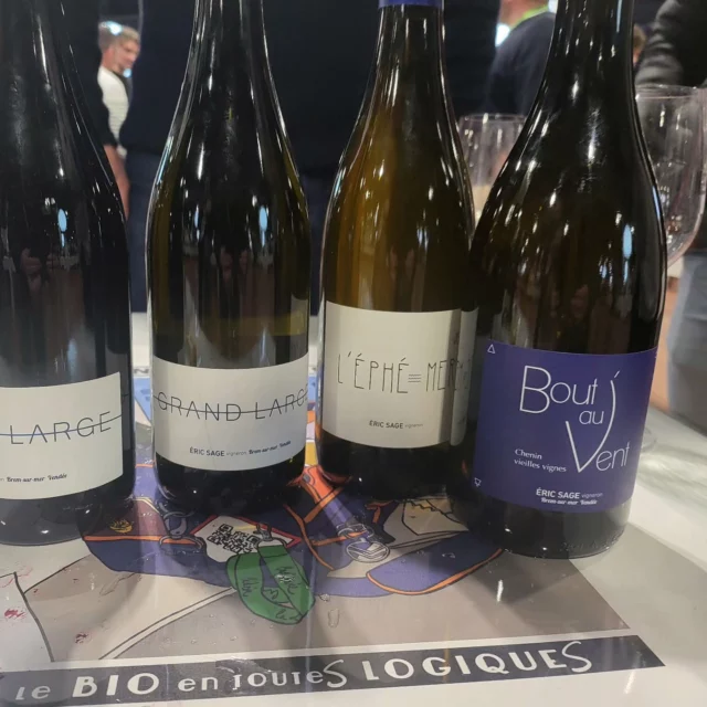 Retour du salon des vins de Loire : belle découverte, le domaine @eric_sage_brem en Vendée. Des vins purs, fins, élégants. En biodynamie. Les cuvées Grand Large, L'éphé mer. #vins #vigneron #grandlarge
